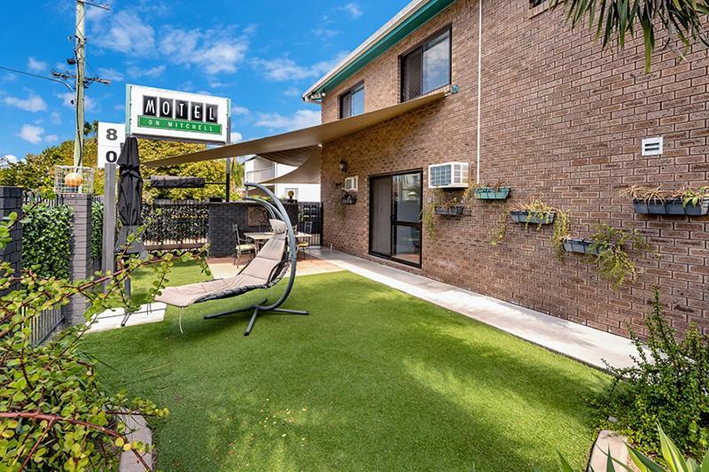 Motel On Mitchell Townsville Bagian luar foto